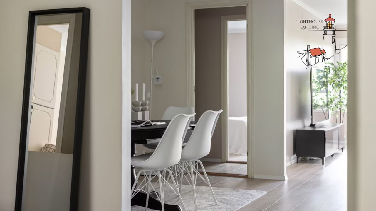 Transform Your Space with the Perfect Dining Room Mirror